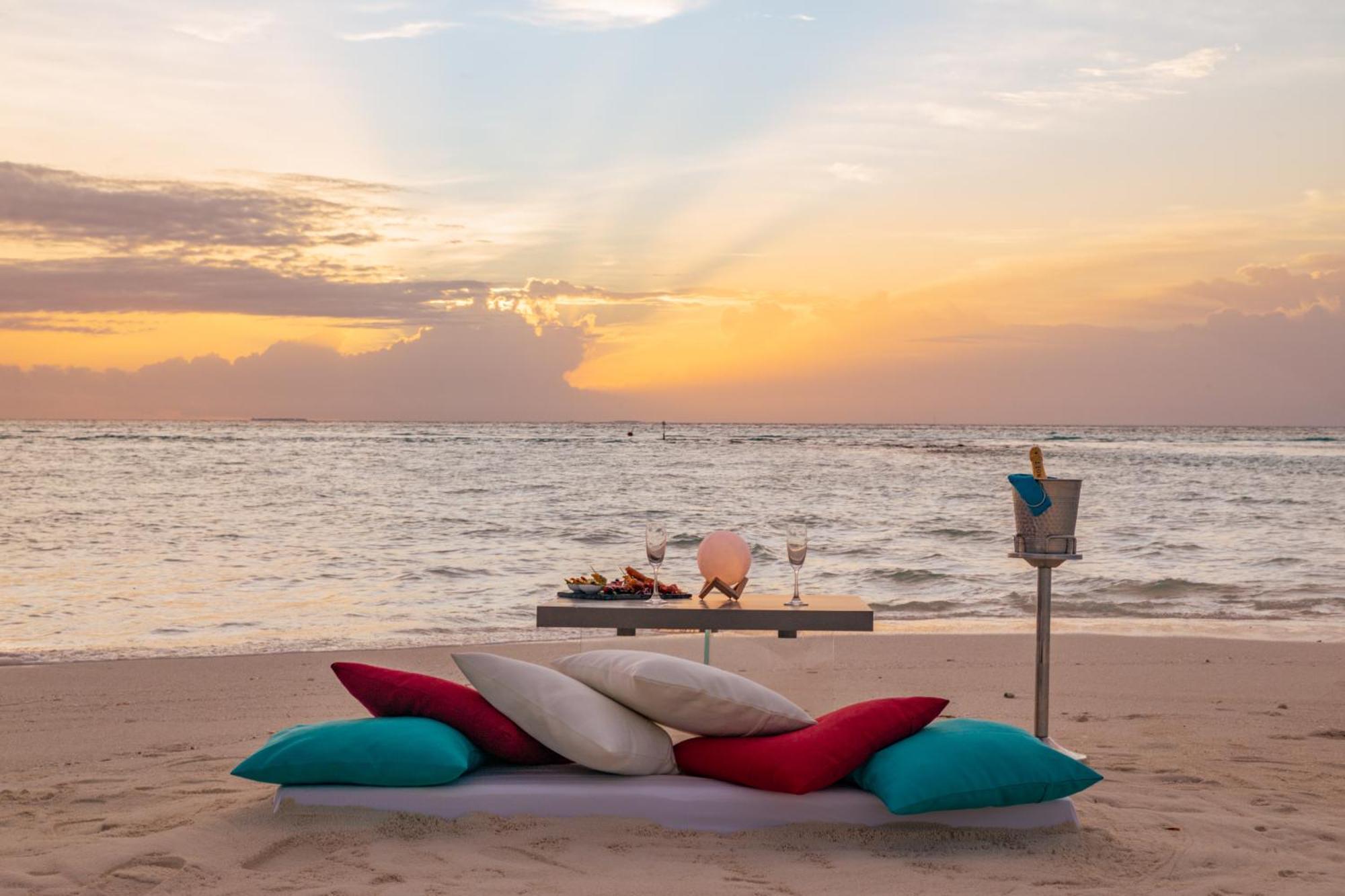 You & Me Maldives - Adults Only - Premium All-Inclusive Muravandhoo Esterno foto