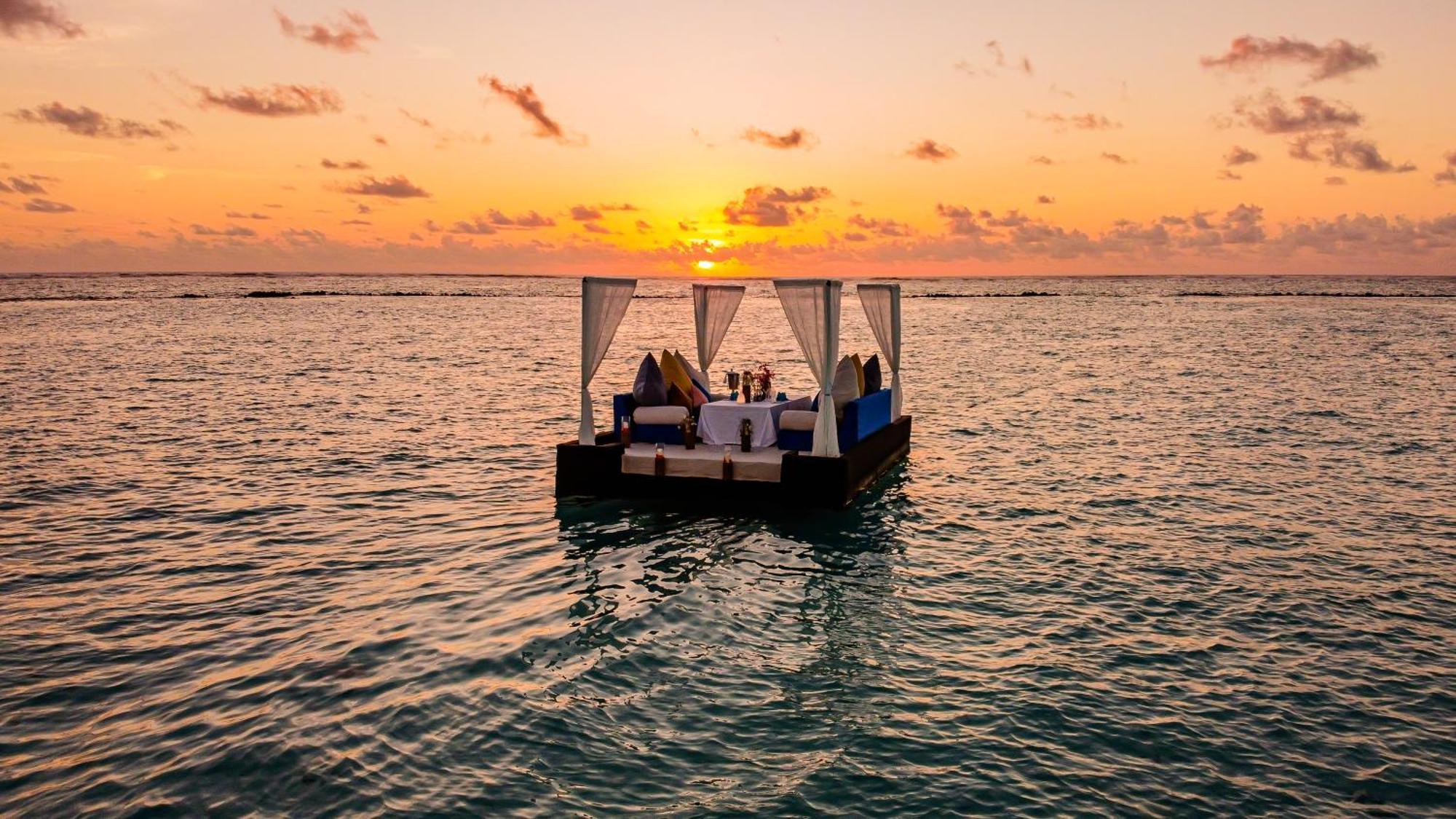 You & Me Maldives - Adults Only - Premium All-Inclusive Muravandhoo Esterno foto
